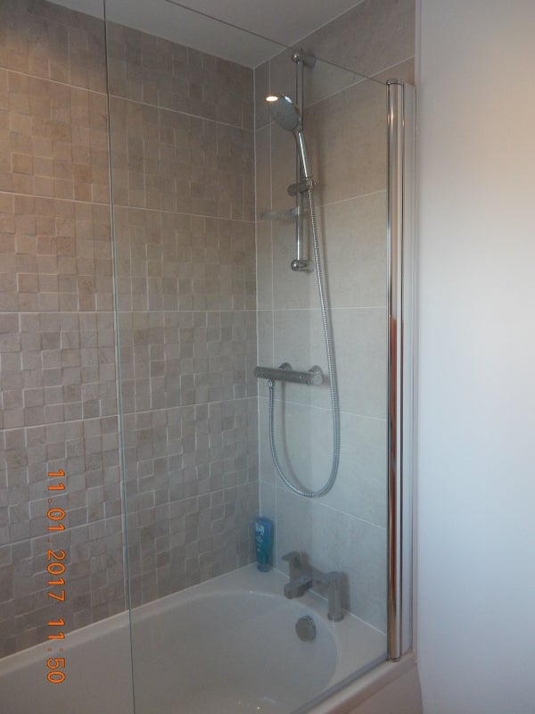 Room Larchfield Close in Royton