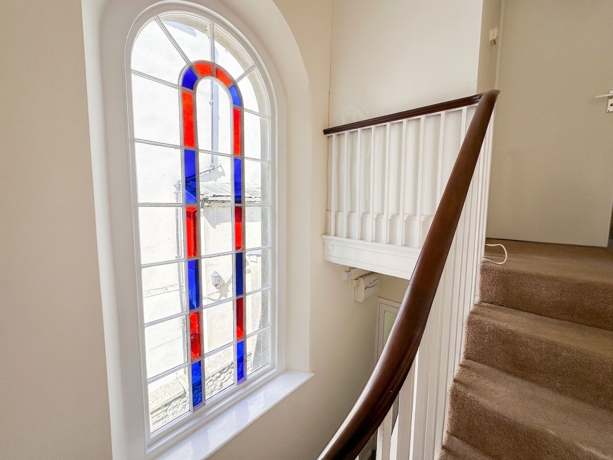 Room Cotham Road in Bristol