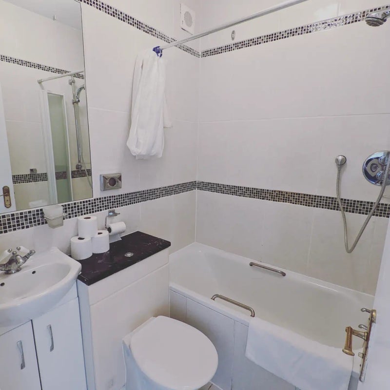 Flat Challoner Street in Greater London