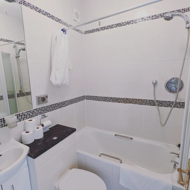 Flat Challoner Street in Greater London