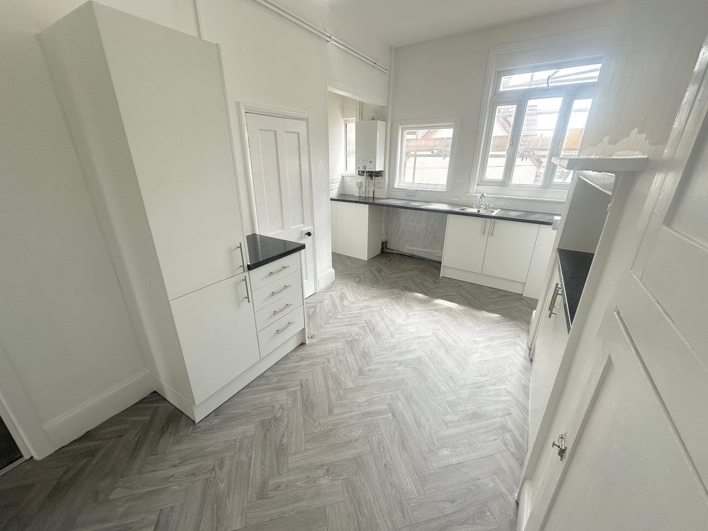 Flat Hyde Road in Paignton