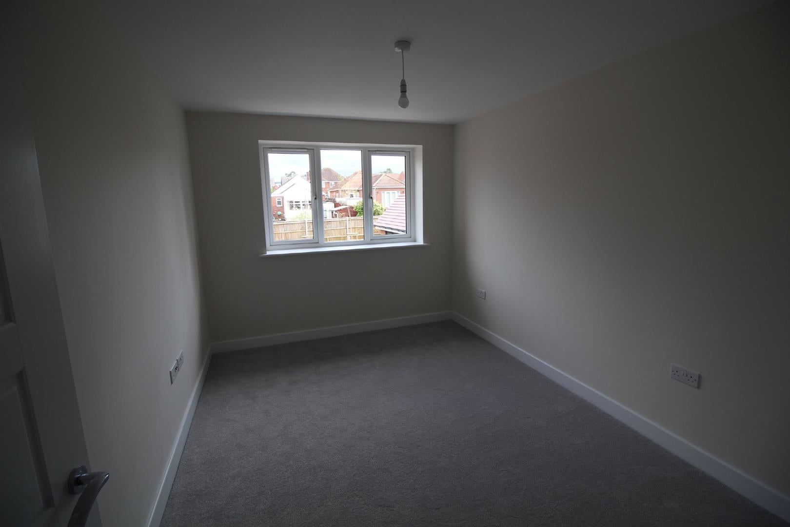 Flat Southampton Road in Fareham