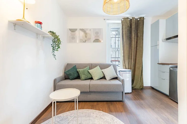 Flat Rue Saint-Maur in Paris