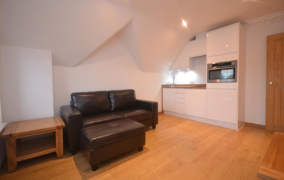 Flat Winford Road in Newchurch