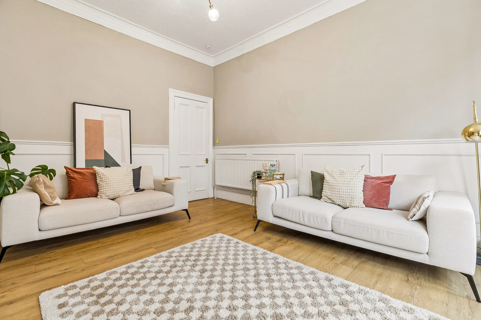 Flat Dundrennan Road in Glasgow