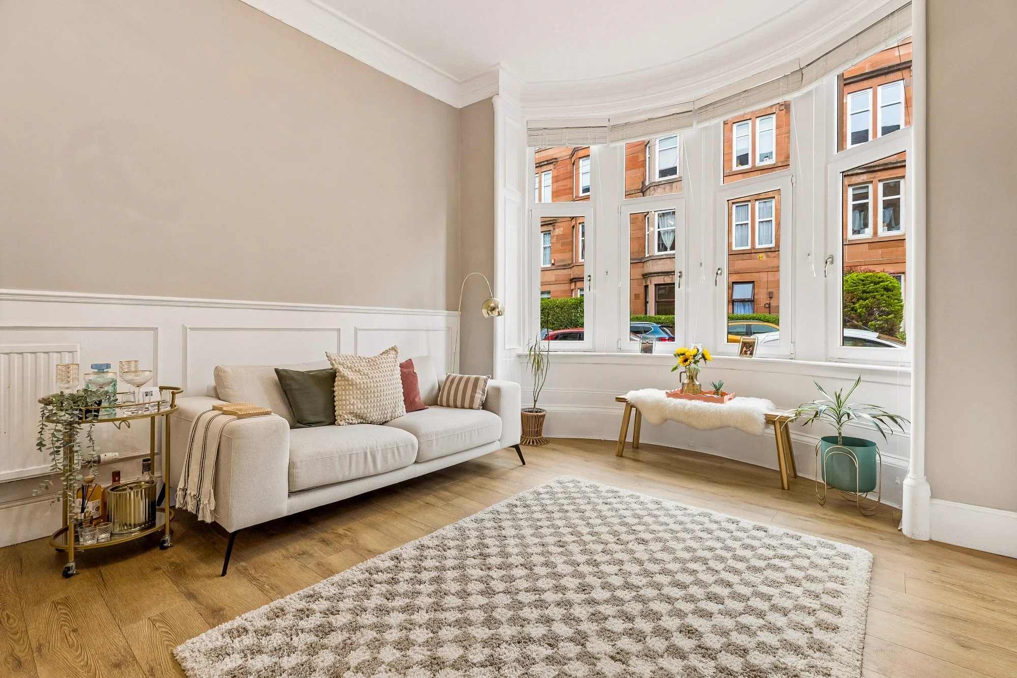 Flat Dundrennan Road in Glasgow