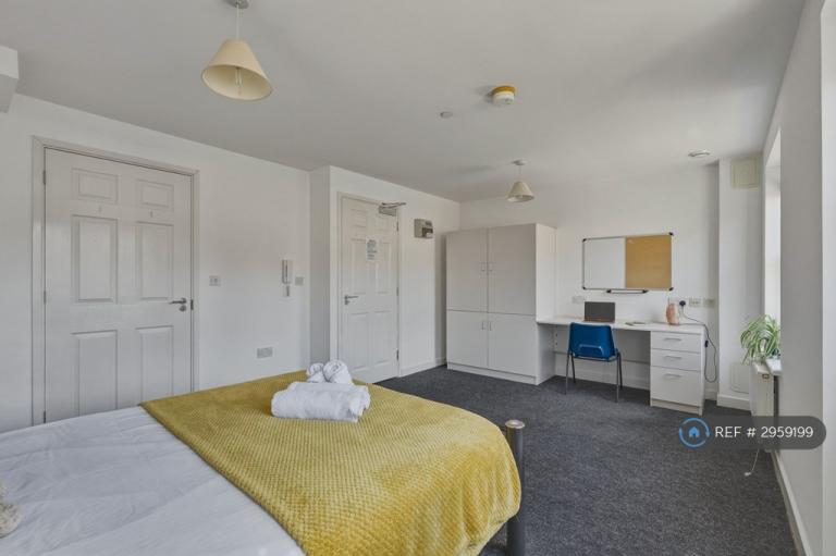 Room New Mills Yard in Norwich
