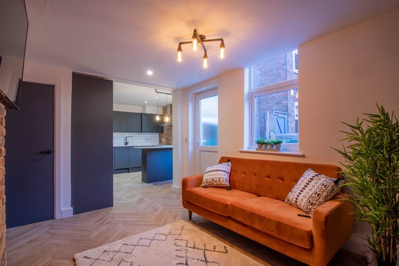 Room Marlborough Road in Nottingham