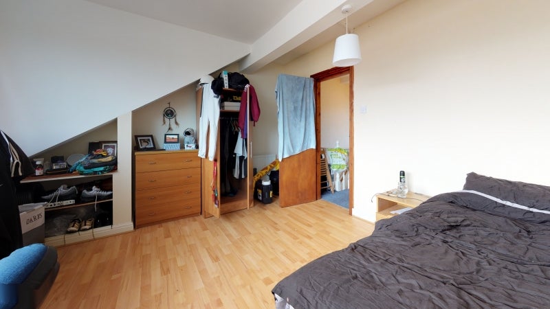 House Burchett Place in Leeds