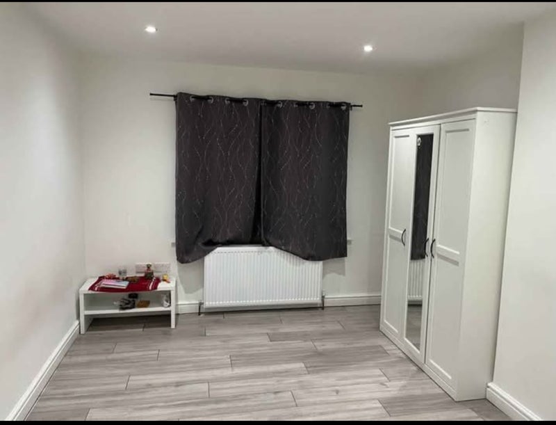 Room Glass Bridge in Coventry