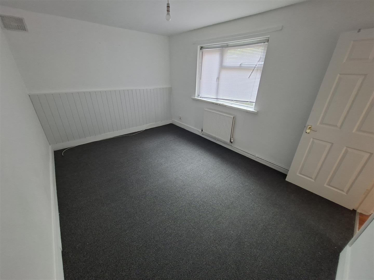 Flat Maes Y Felin in Bridgend