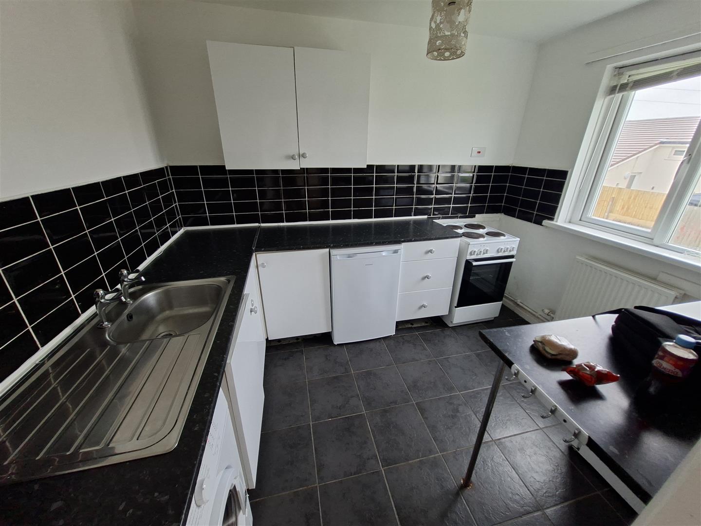 Flat Maes Y Felin in Bridgend