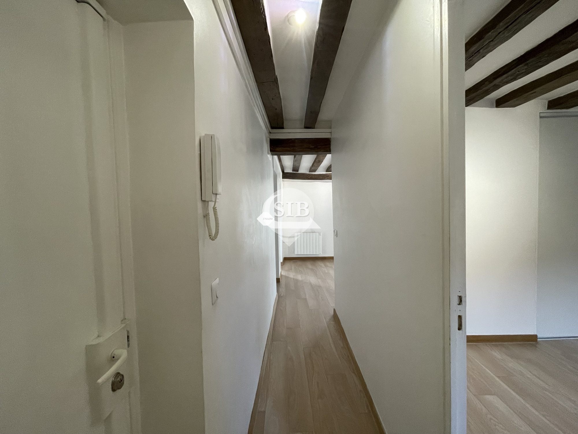Flat Chemin de Sainte-Claire in Nozay