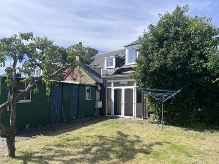 House Jeanfield Road in Perth