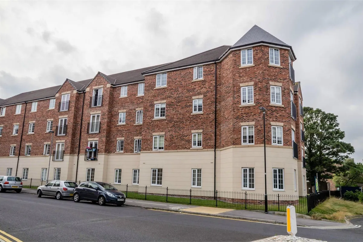 Flat Principal Rise in York