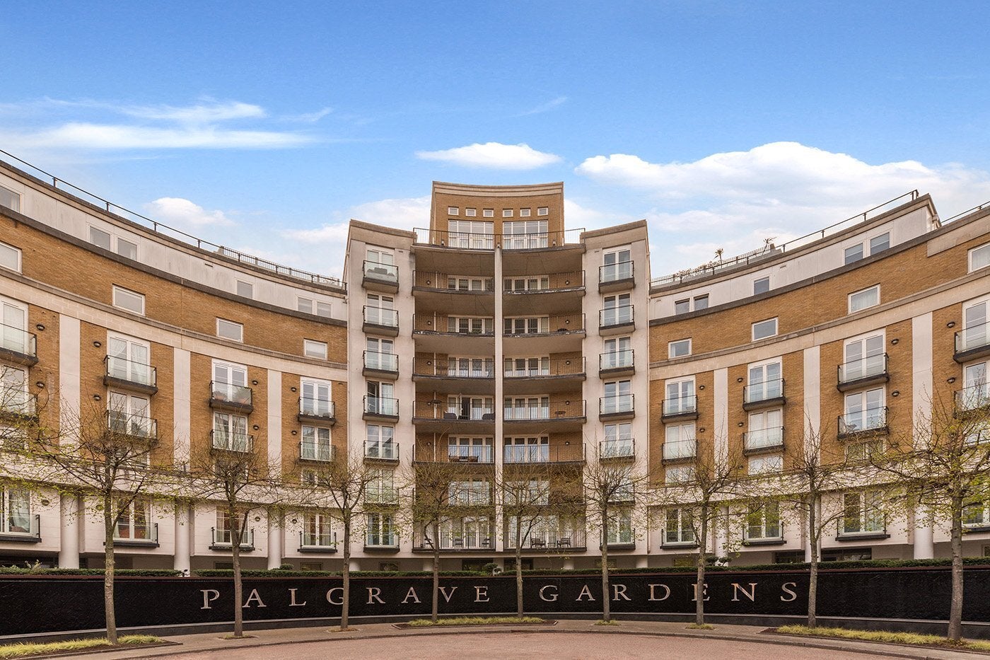 Flat Palgrave Gardens in City of Westminster