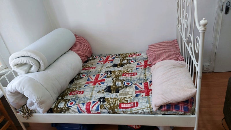 Room Rosebery Avenue in Greater London