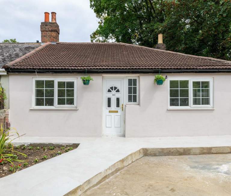 House Emma Road in Greater London