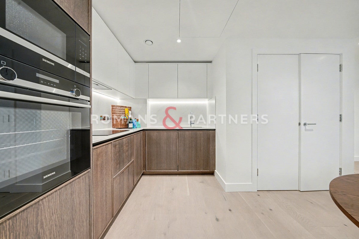 Flat Calthorpe Street in Greater London
