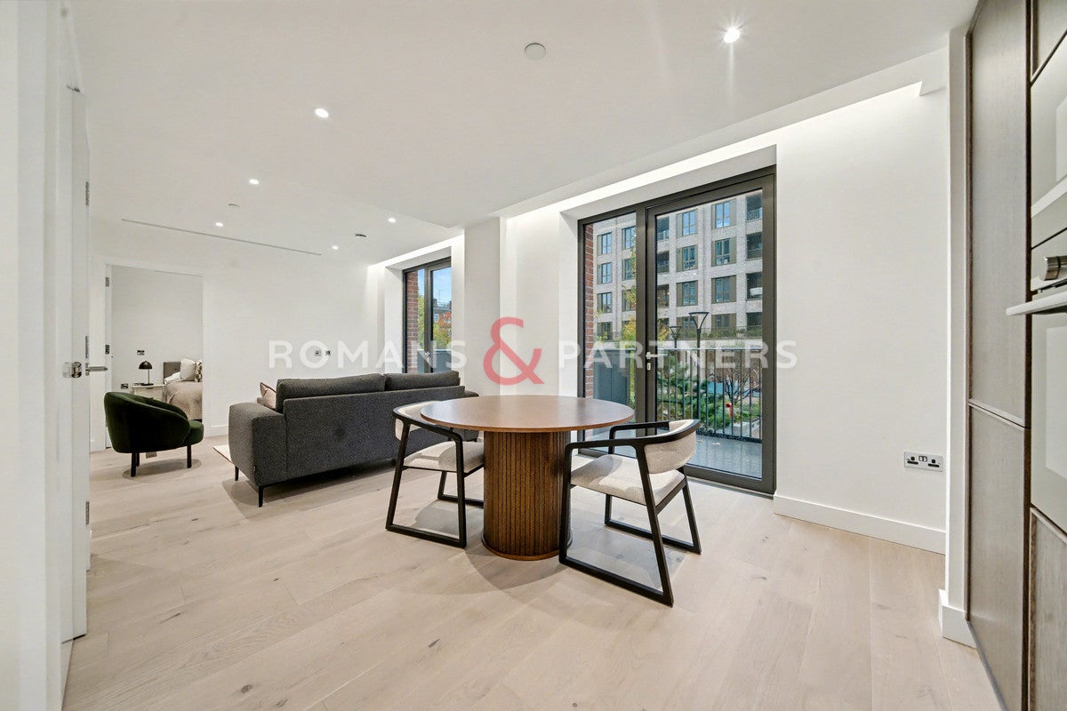 Flat Calthorpe Street in Greater London