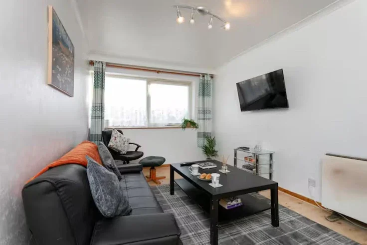 Flat Broadgate Avenue in Nottingham