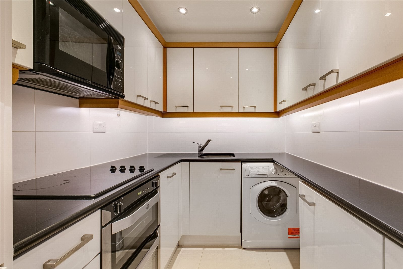 Flat Queen's Gate in Greater London