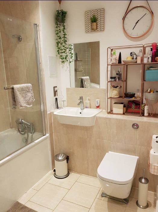 Room Pamela Street in Greater London