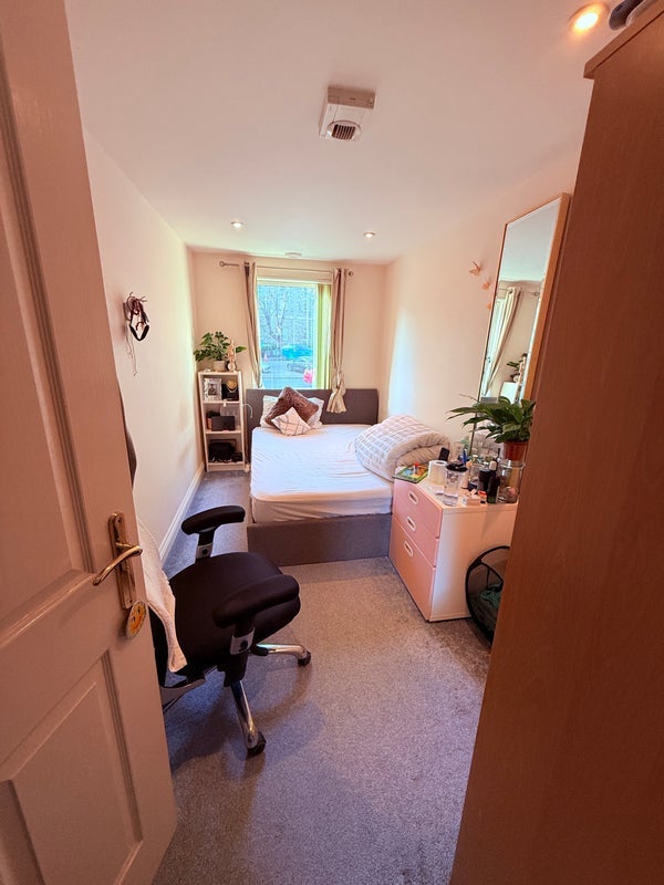 Room Bedminster Parade in Bristol