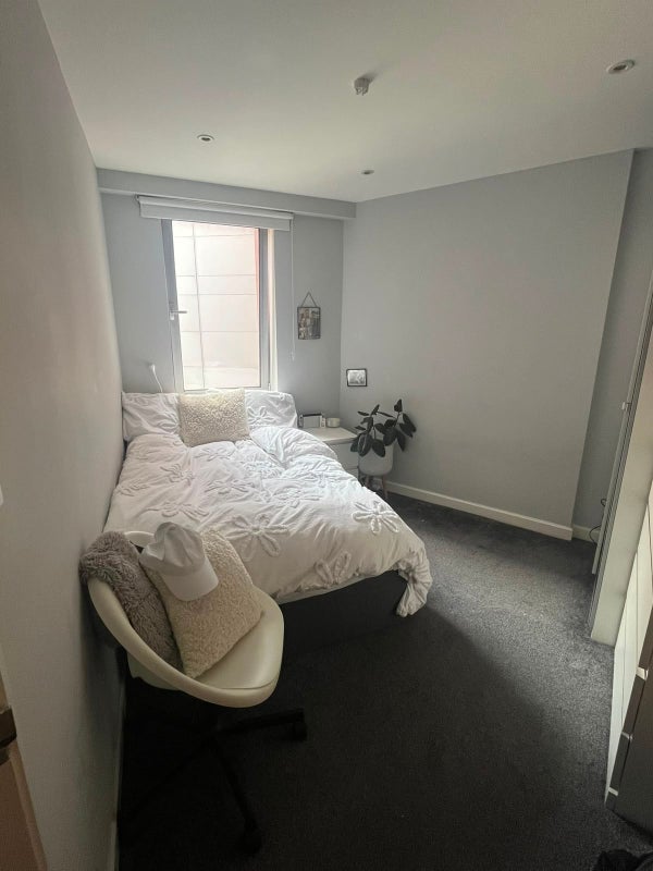 Room Whitehall Quay in Leeds