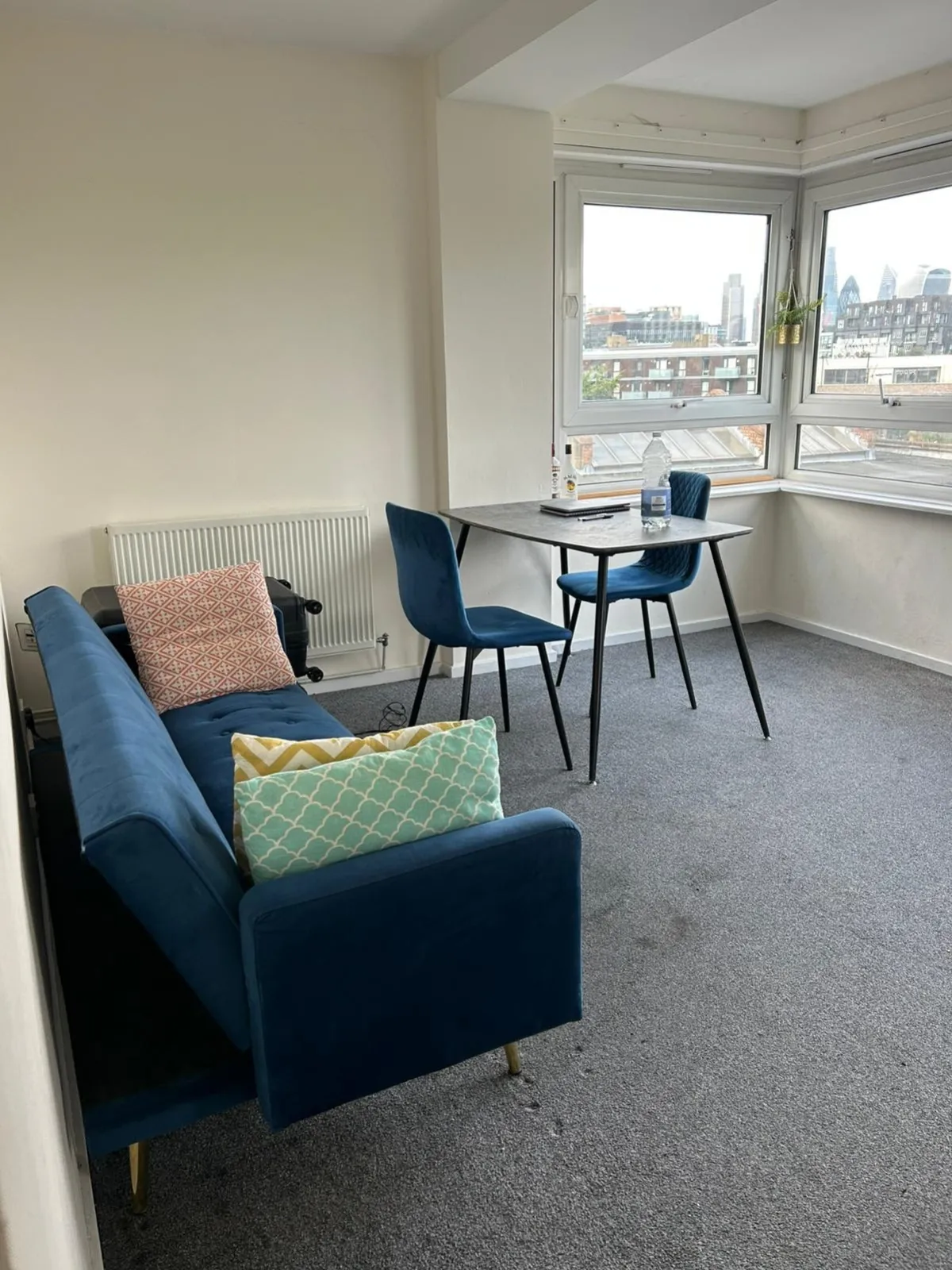 Flat Blackfriars Road in Greater London