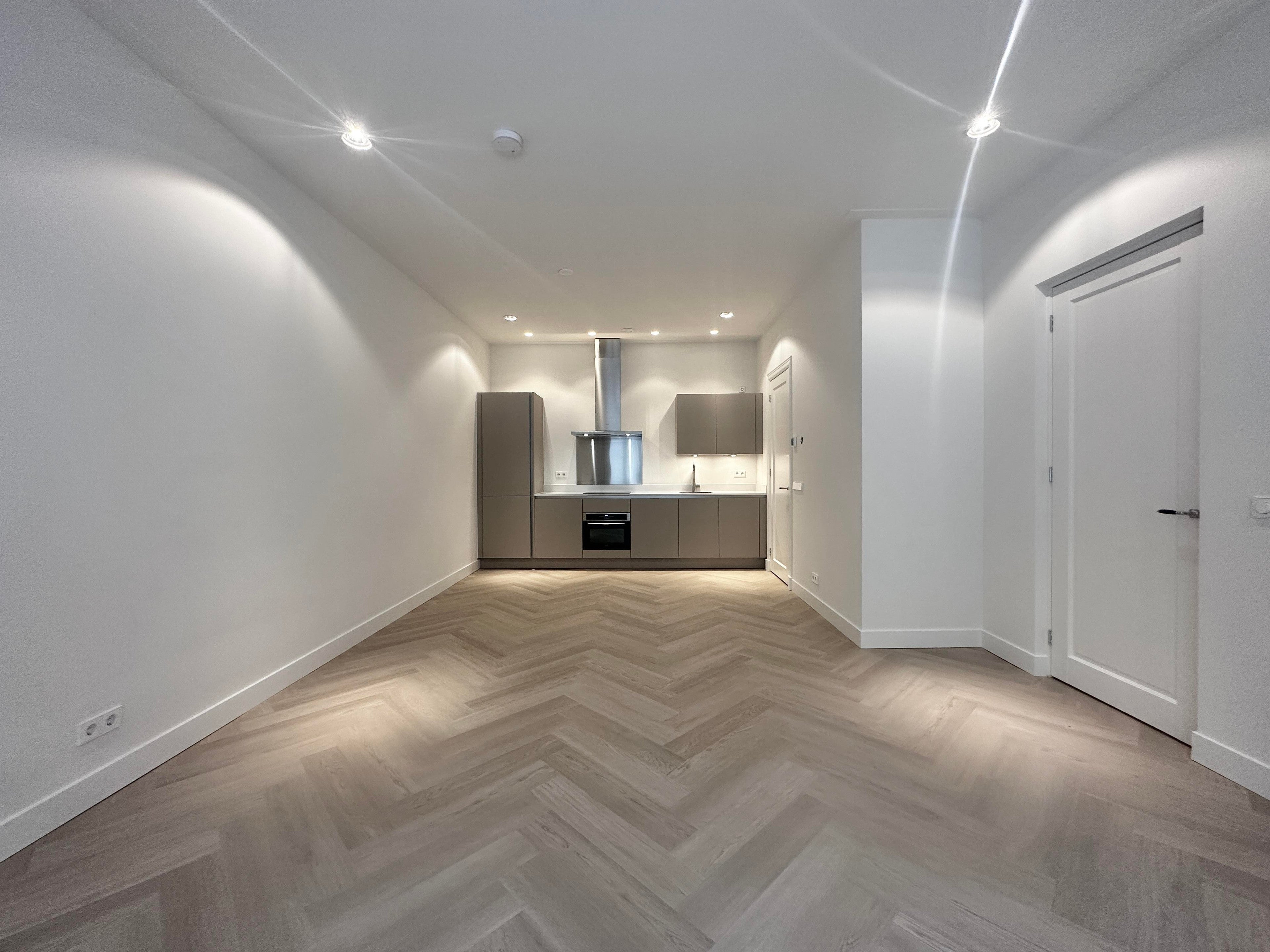 Appartement Elisabeth Wolffstraat in Amsterdam