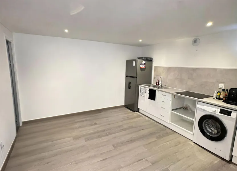 Flat Rue Voltaire in La Courneuve