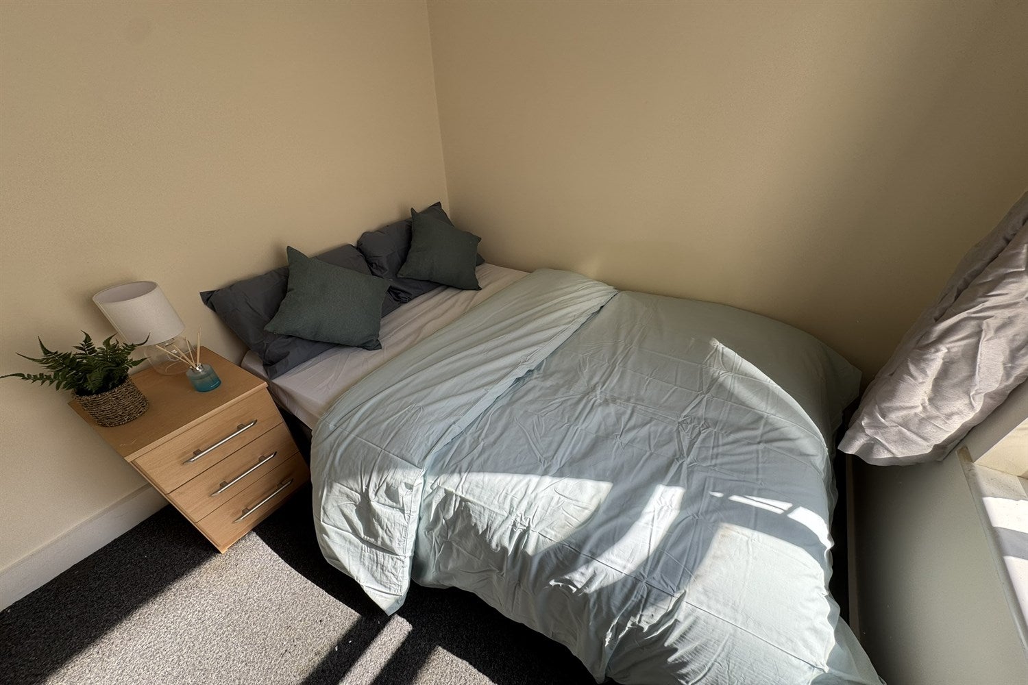Room Heygate Avenue in Southend-on-Sea