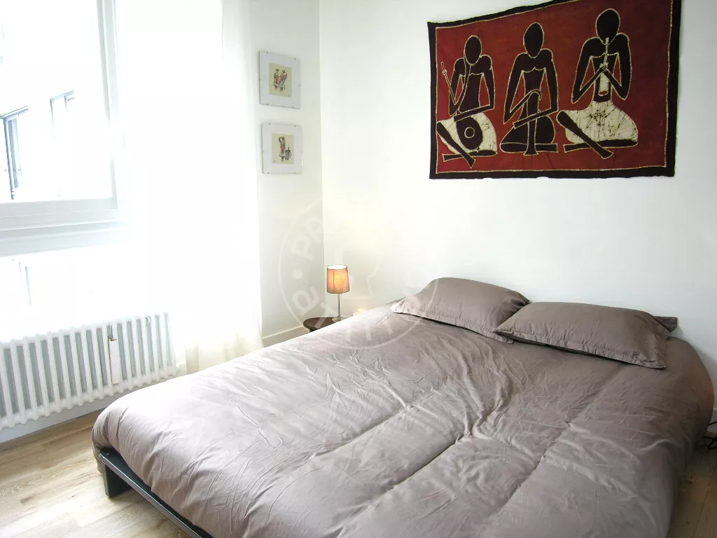 Appartement Rue de Nantes à Paris