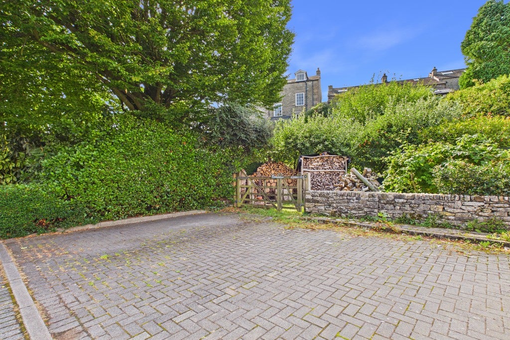 Flat Lower Abbotsgate in Kirkby Lonsdale