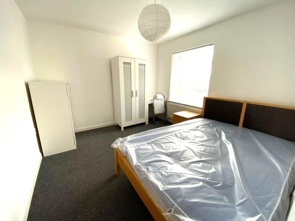 Flat Calcraft Mews in Canterbury