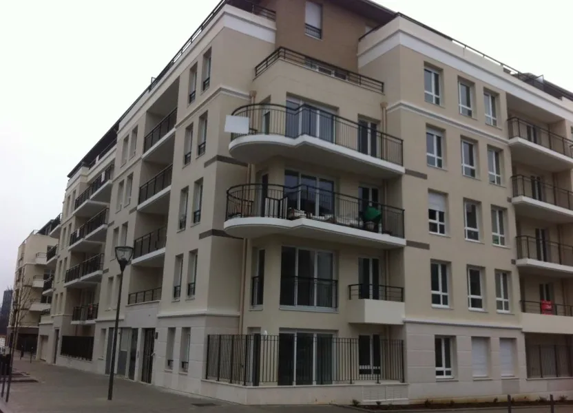 Appartement Rue Marco Polo à Massy