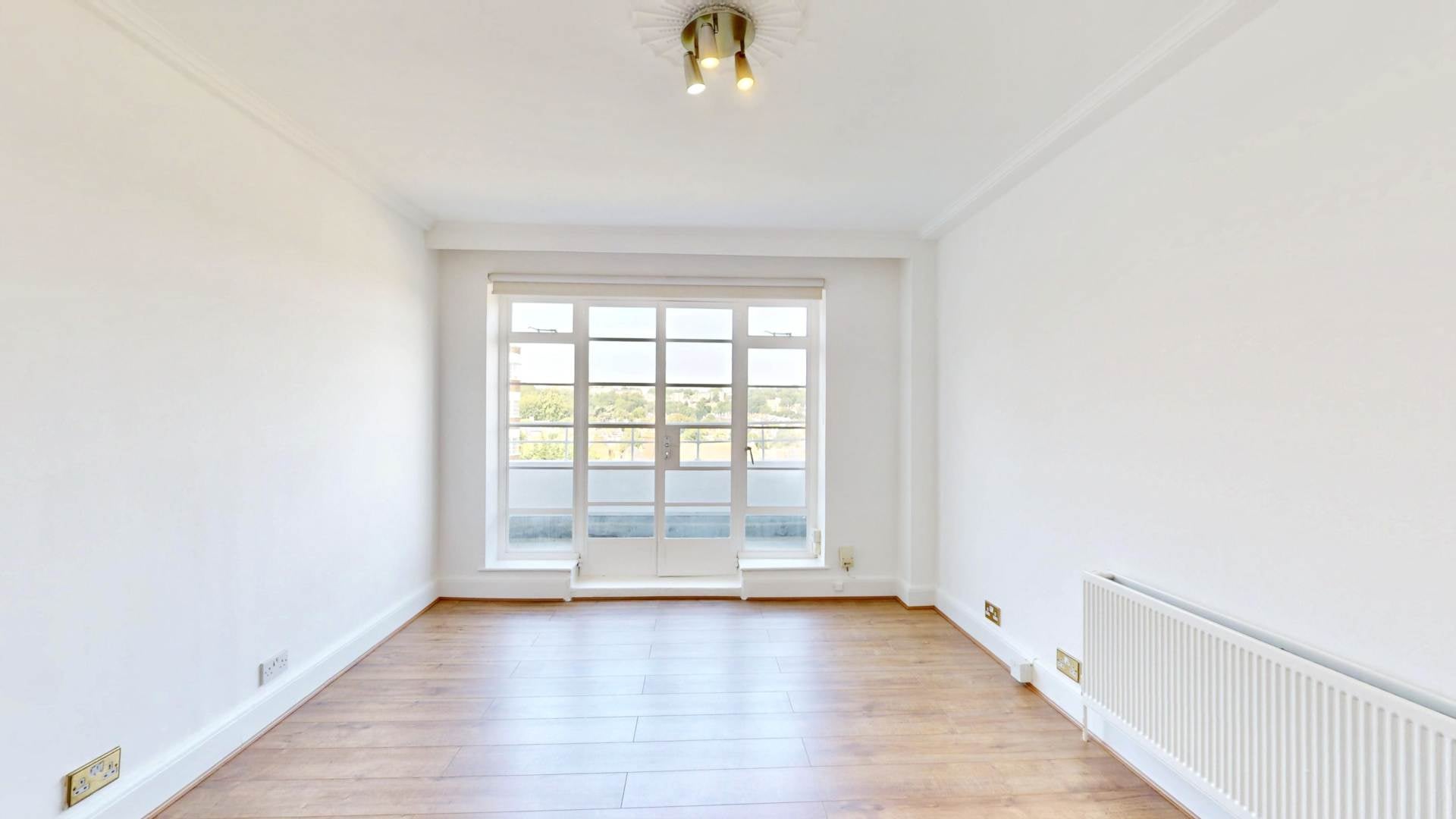 Flat Hornsey Lane in Greater London