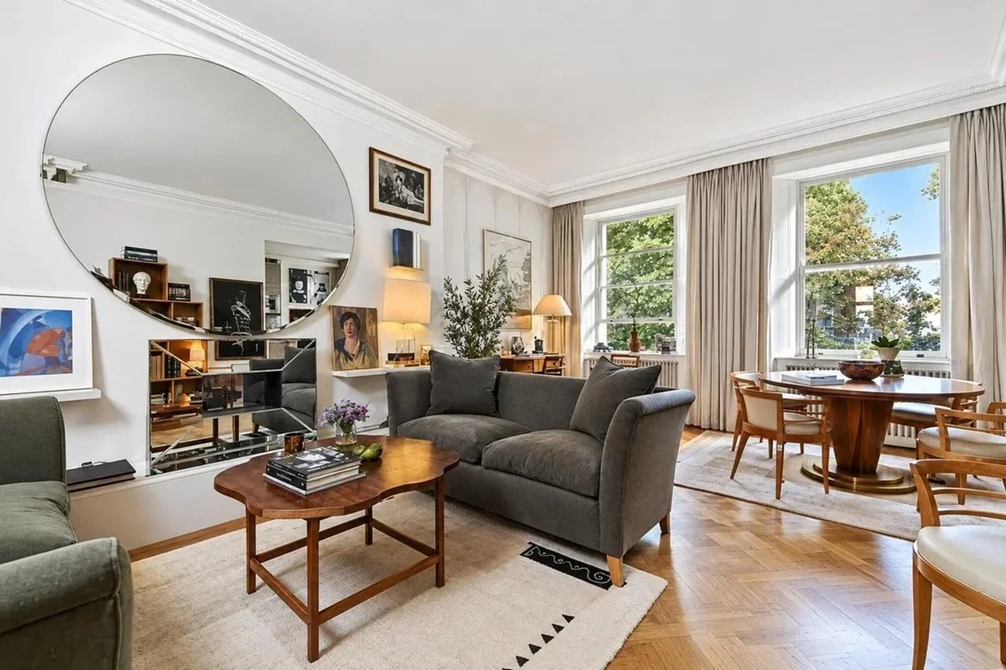 Flat Hyde Park Square in City of Westminster