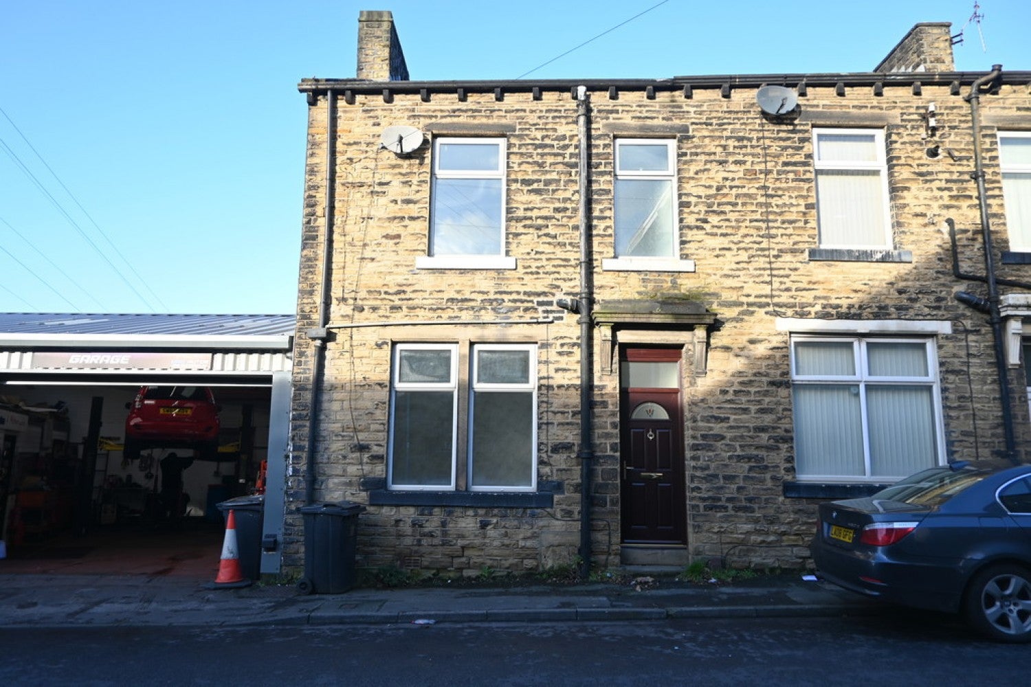 House Parkwood Street in Bradford