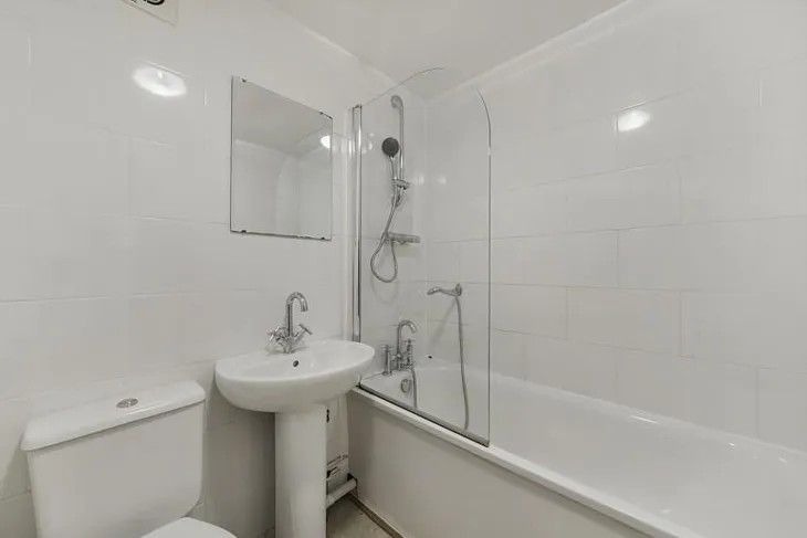 Flat Old Kent Road in Greater London