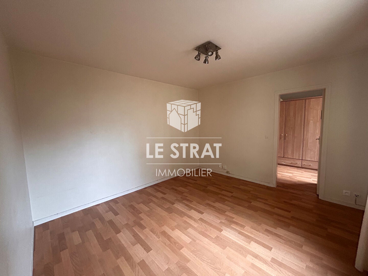 Flat Rue Basse in Caen