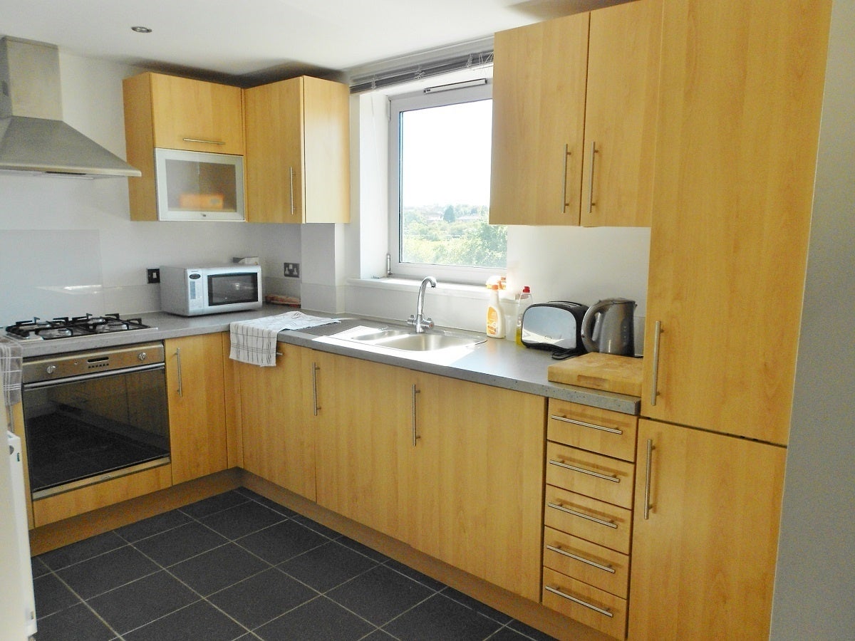 Flat Lockside Marina in Chelmsford
