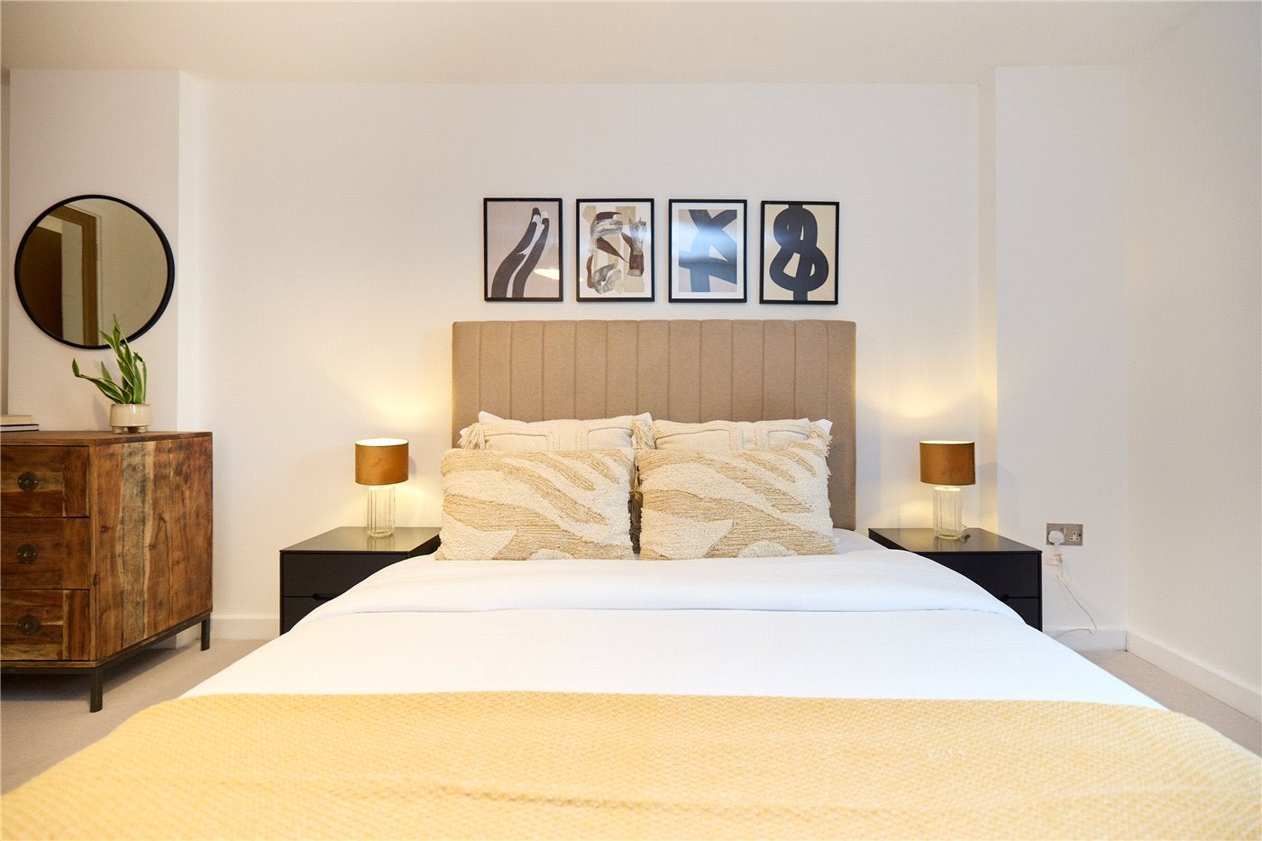 Flat Chatham Place in Greater London