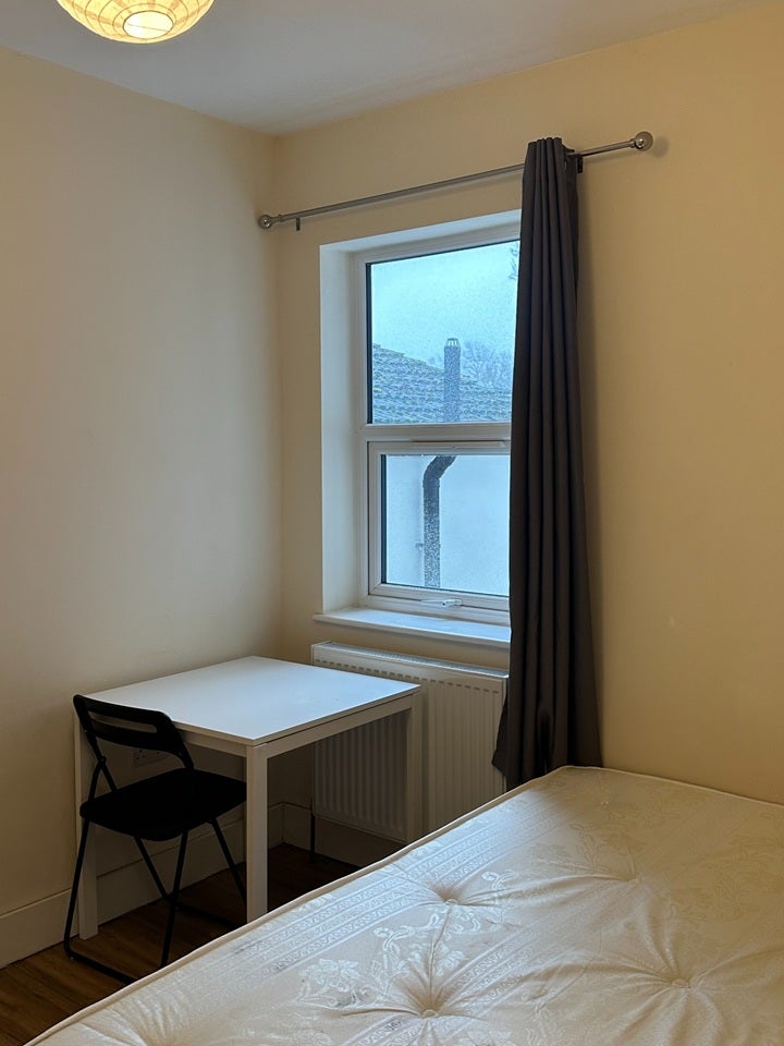 House Etchingham Road in Greater London