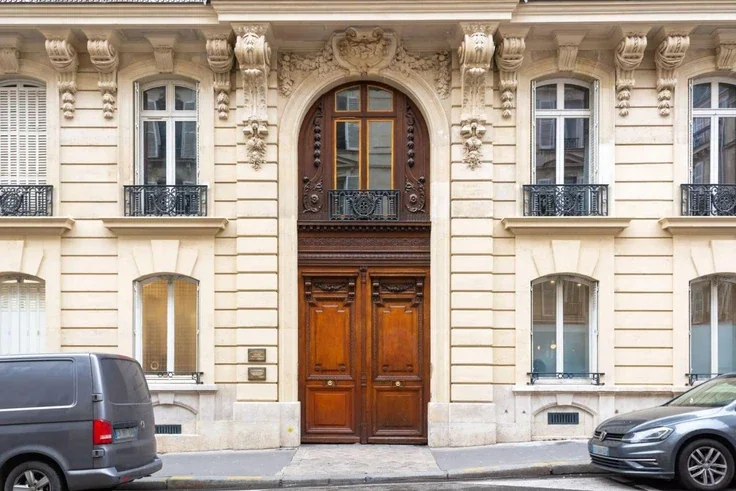 Appartement Rue d'Artois à Paris