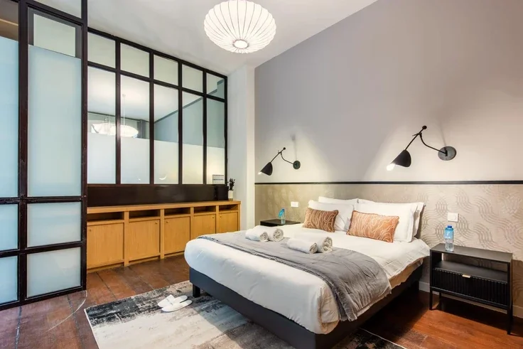 Appartement Rue d'Artois à Paris