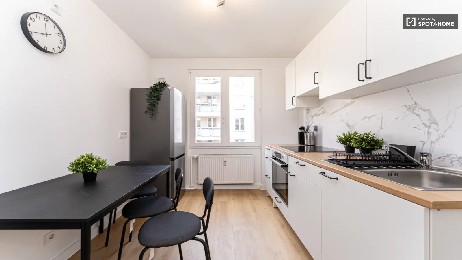 Wohnung Hohenzollerndamm in Berlin