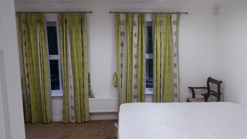 Room Edison Drive in Greater London