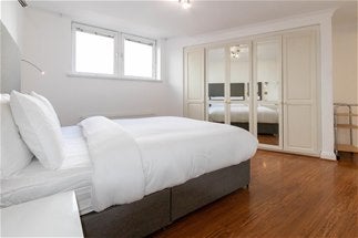 Flat St John's Wood Road in City of Westminster